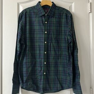 Untuckit long sleeve shirt NWT